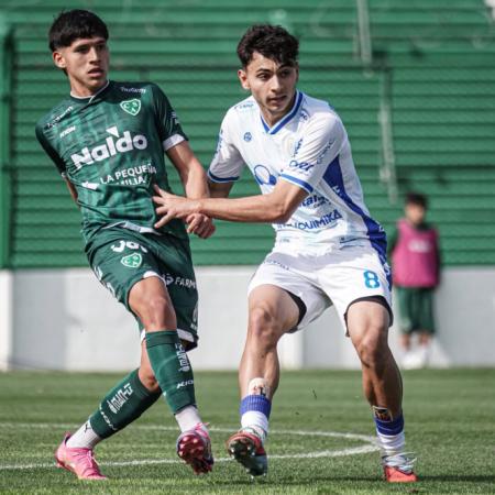 La Reserva de Sarmiento ganó y comparte la punta con River en el Torneo Proyección