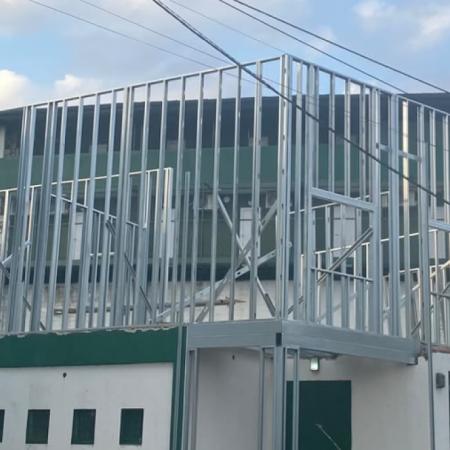 Sarmiento avanza con la construcción del nuevo edificio para sus juveniles