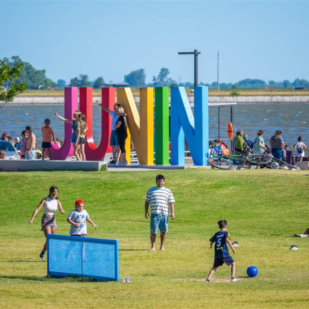 Junín convoca a gastronómicos para integrar tres patios de comidas en el Parque Natural Laguna de Gómez