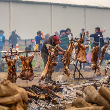 Galería de fotos: más de 20.000 personas disfrutaron de la Fiesta del Cordero Alberdino al Asador