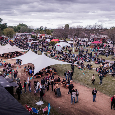Los Toldos celebró la séptima edición del Festival del Queso con gastronomía, música y producción regional