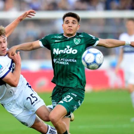 Sarmiento perdió ante Gimnasia en La Plata y dejó dudas en su funcionamiento