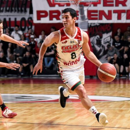 Ciclista se quedó con un partidazo ante River en tiempo suplementario